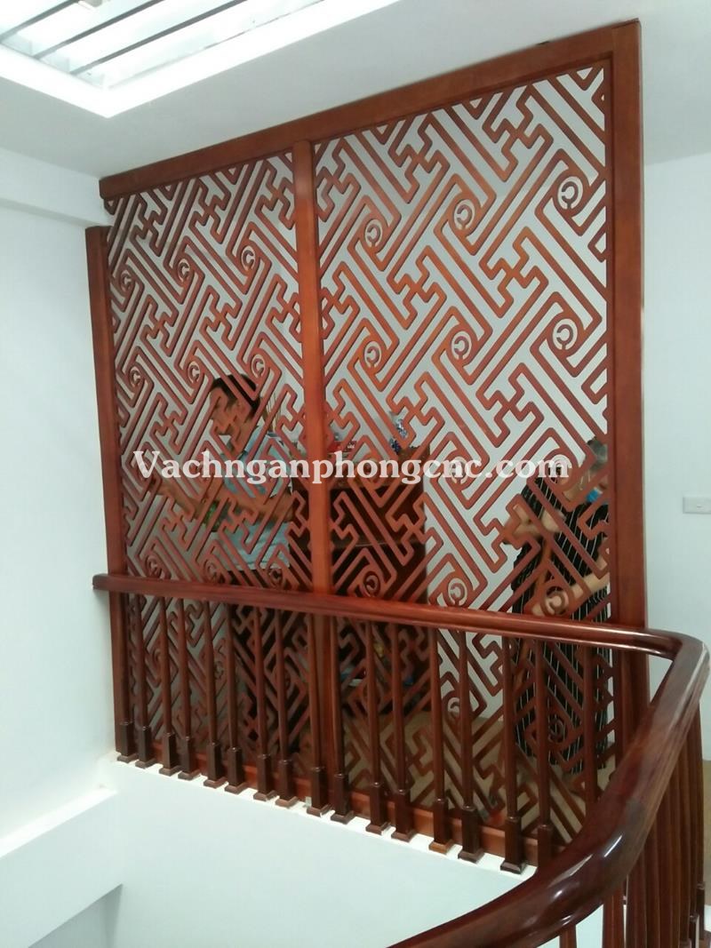 vách ngăn cầu thang cnc