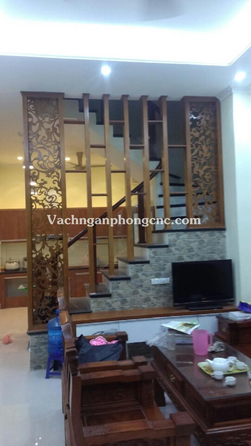 vách ngăn cầu thang cnc