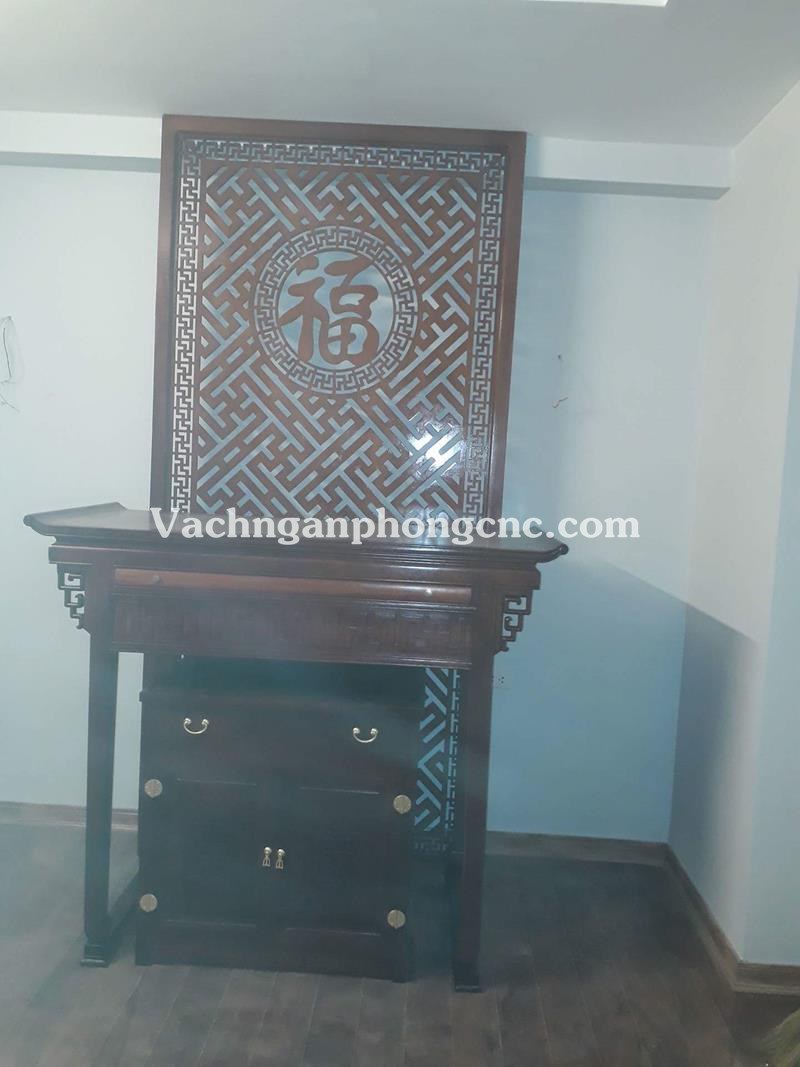 vách ngăn phòng thờ