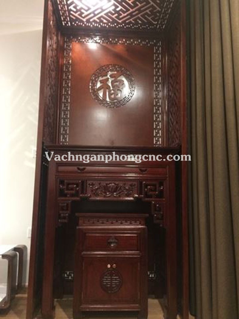 vách ngăn phòng thờ