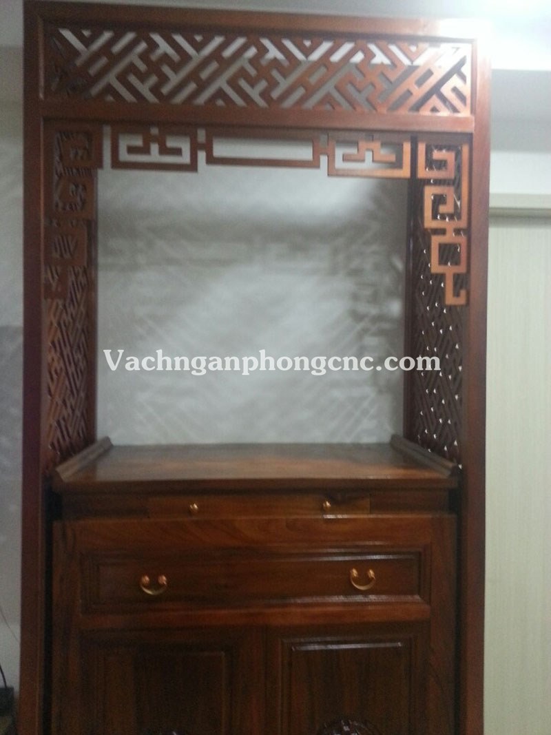 vách ngăn phòng thờ