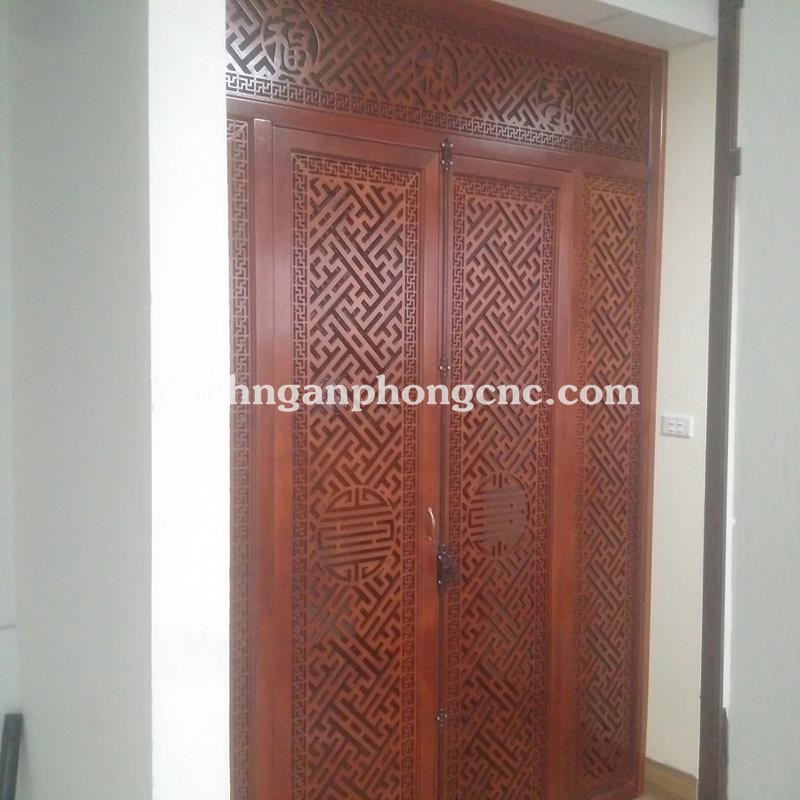 vách ngăn phòng thờ