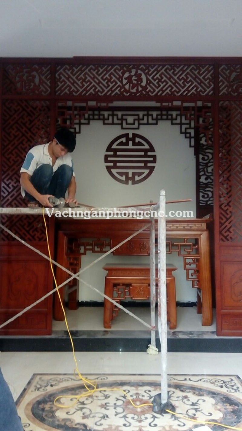 vách ngăn phòng thờ