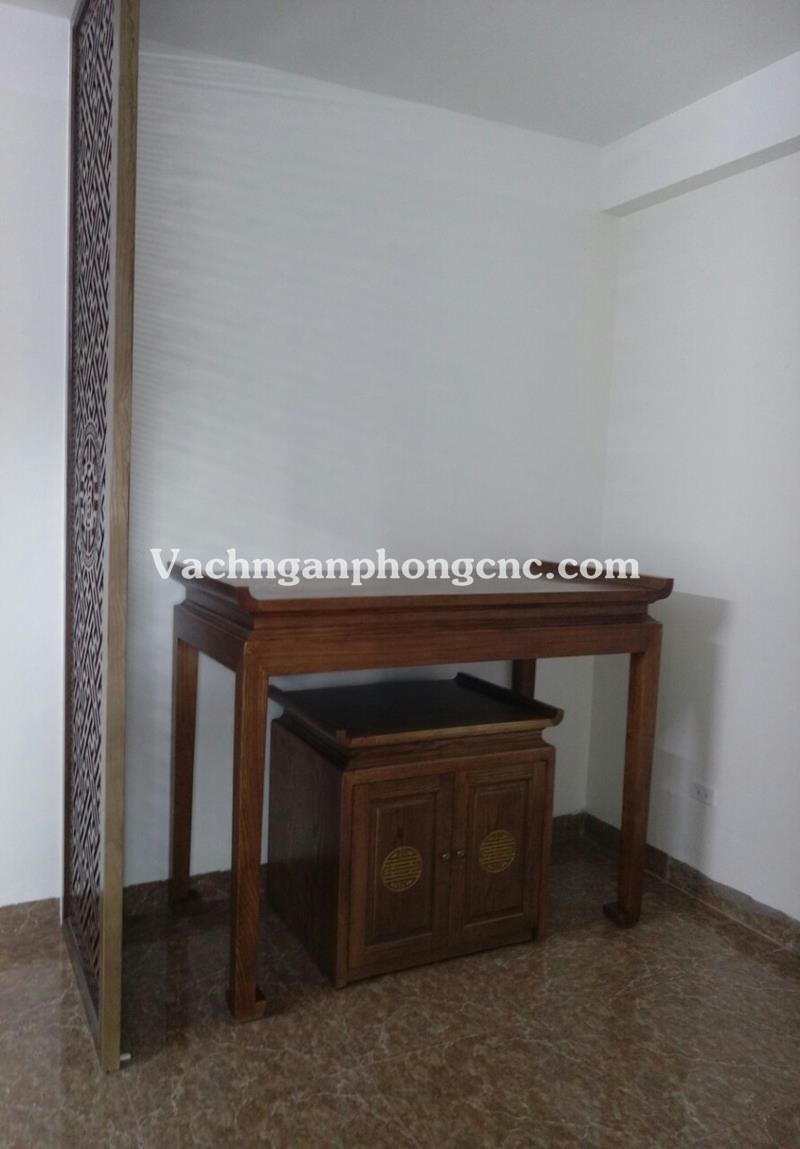 vách ngăn phòng thờ