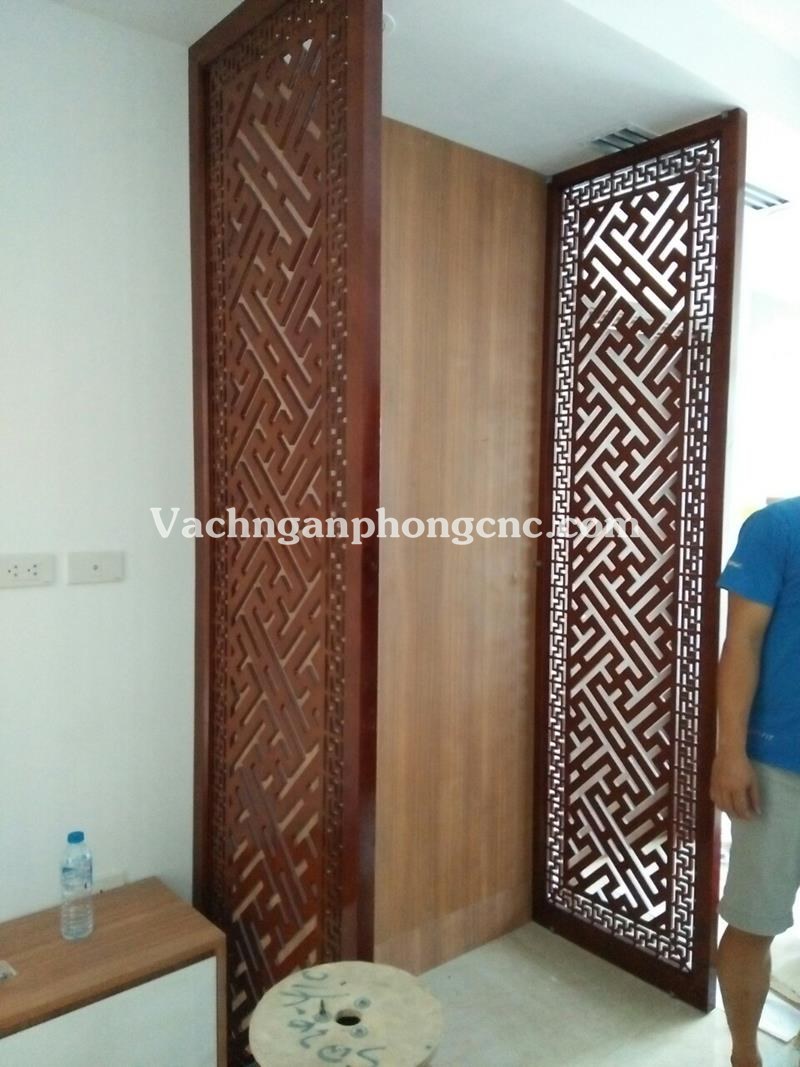 vách ngăn phòng thờ