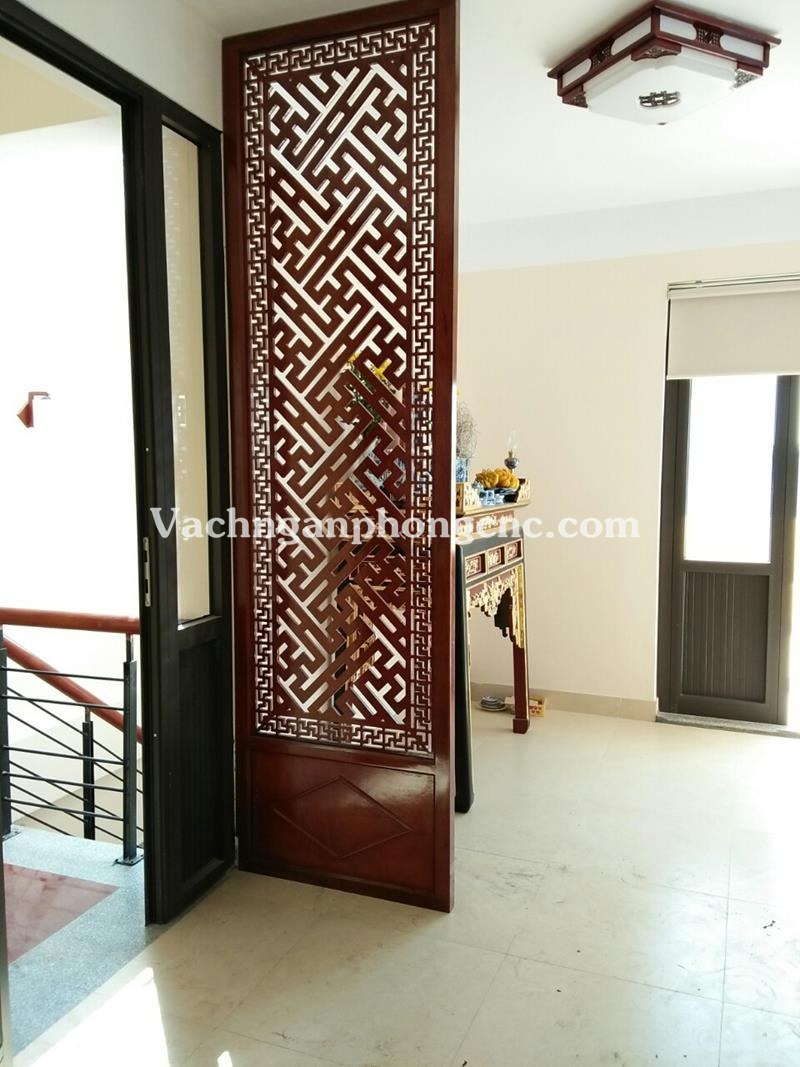 vách ngăn phòng thờ