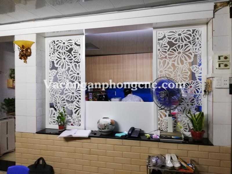 vách ngăn phòng bếp