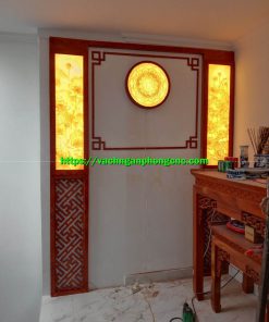 vách hậu phòng thờ và tranh trúc chỉ